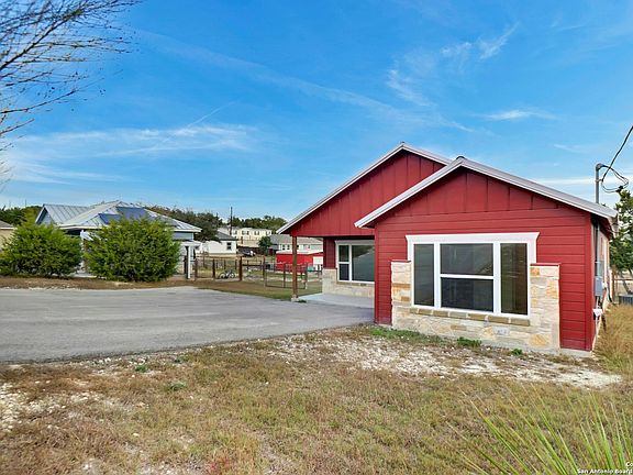 5th image of 2720 Golf Dr