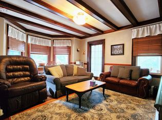 2134 Commonwealth Ave #1, Auburndale, MA 02466