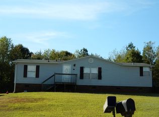 208 Powerhouse Rd, Lawndale, NC 28090
