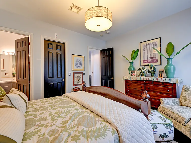 10212 Stone Briar Ct — Photo 71