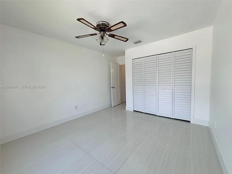 2313 SE Harrington Ave — Photo 17