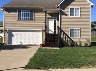 1305 E 18th St, Norwalk, IA 50211