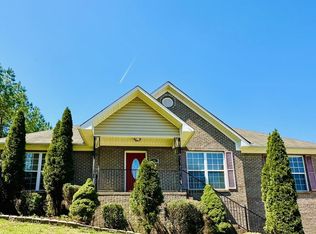 34 Oakbrook Cir, Cleveland, AL 35049