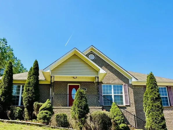 34 Oakbrook Cir, Cleveland, AL 35049