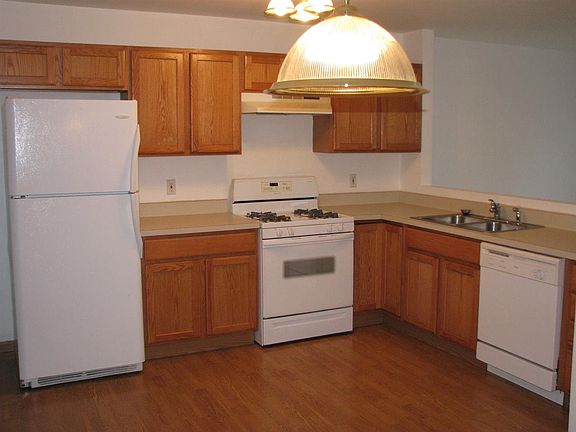 4th image of 12014 Baneberry Dr APT 29