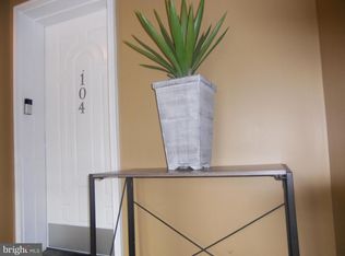 1617 21st Pl SE APT 104, Washington, DC 20020