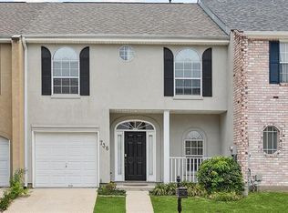 738 Pecan Grove Ln, Jefferson, LA 70121