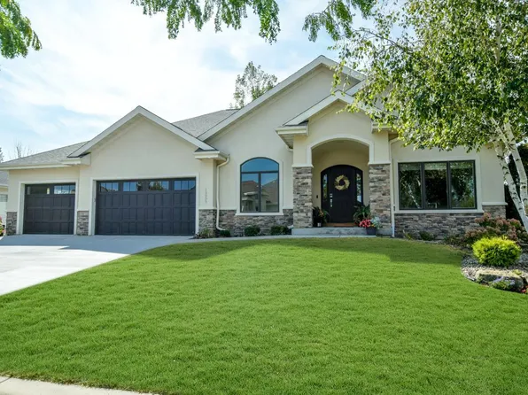 10009 Shadow Ridge Trail, Middleton, WI 53562