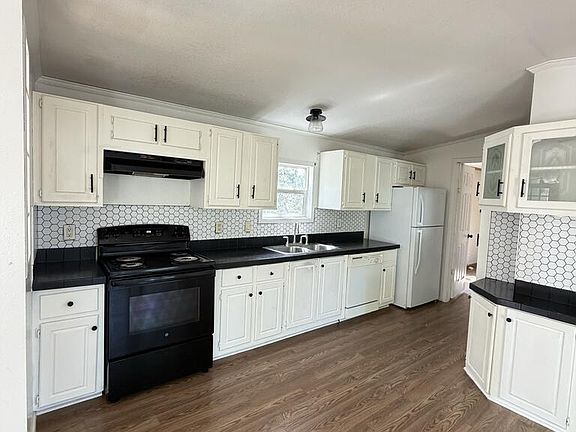 4th image of 1517 Oak Ln