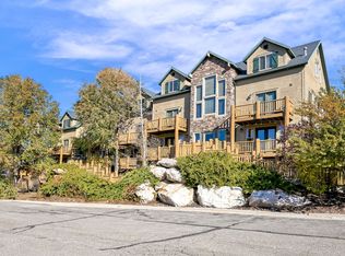 5060 E Lakeview Dr #1106, Eden, UT 84310