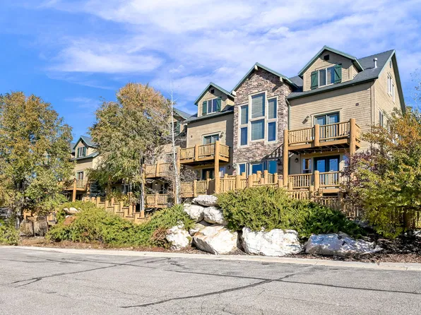 5060 E Lakeview Dr #1106, Eden, UT 84310