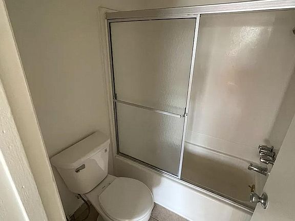 5th image of 3760 Dufresne Ct APT 11