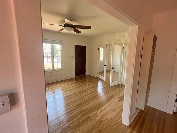 4th image of 161 S Avenue 53