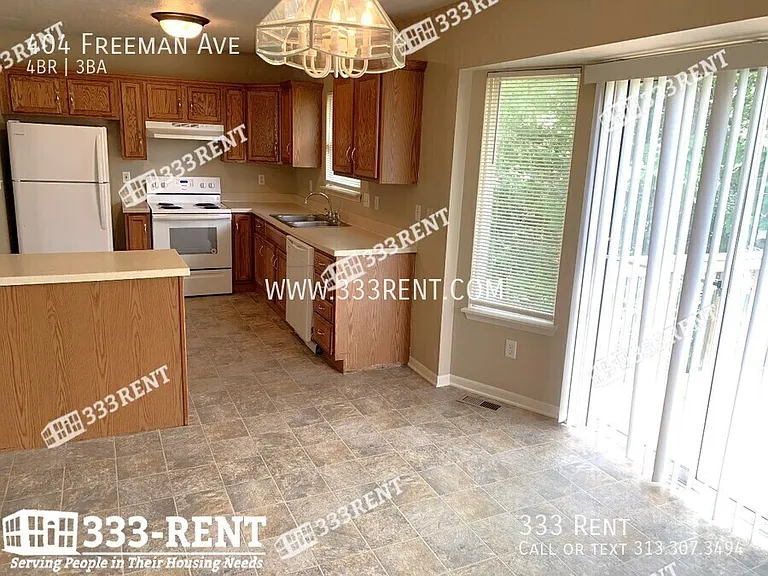 404 Freeman Ave — Photo 6