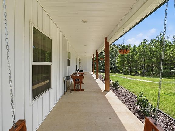 2nd image of 4629 De Young Rd
