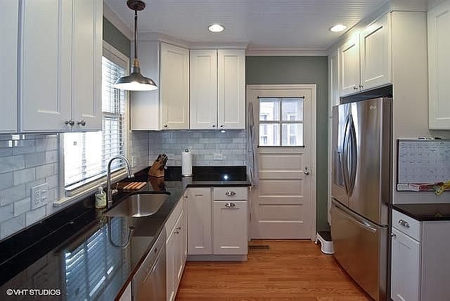 1st image of 1448 Park Ave