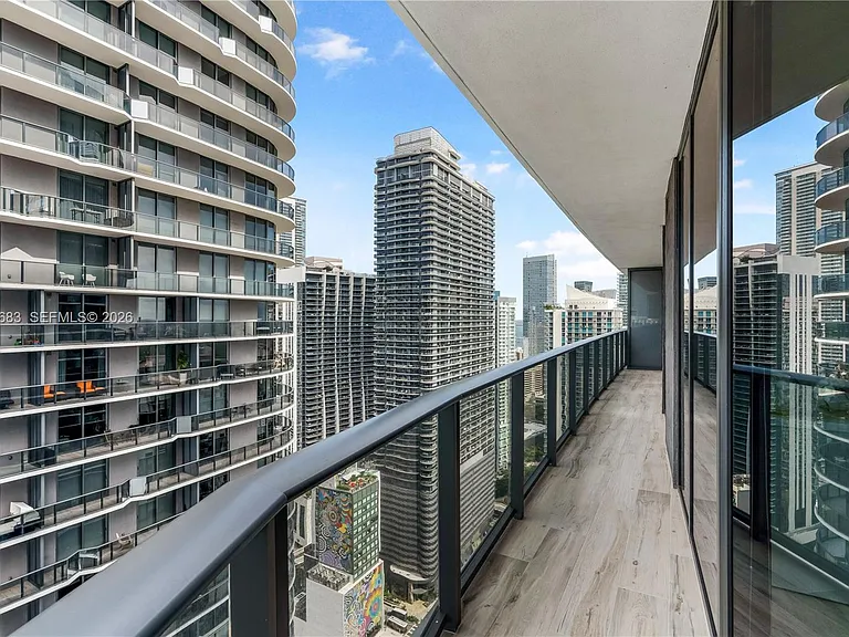 55 SW 9th St #4001 — Photo 22