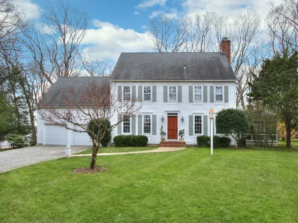 1 Ivy Knoll, Westport, CT 06880