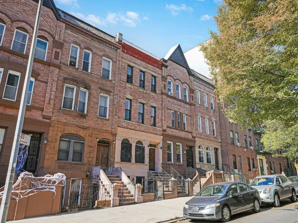 205 Edgecombe Avenue image 1 of 20