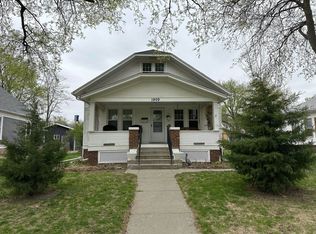 1909 10th St, Columbus, NE 68601