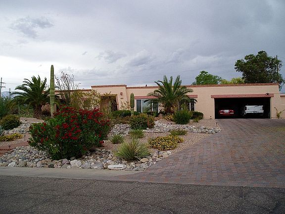 2nd image of 10741 E Calle Desierto