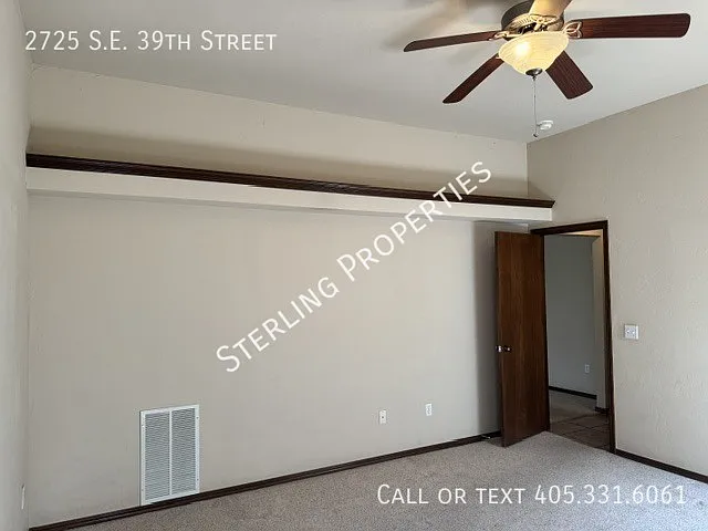 2725 SE 39th St — Photo 26