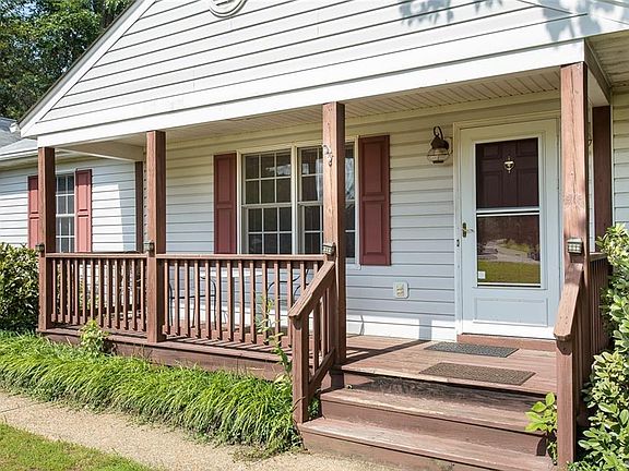 3rd image of 6136 Dijon Dr