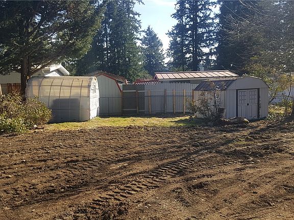 4th image of 25814 58th Avenue Ct E