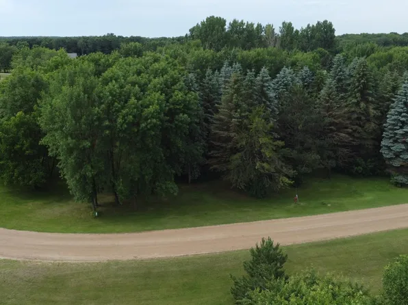 238 Park Cir, Ottertail, MN 56571