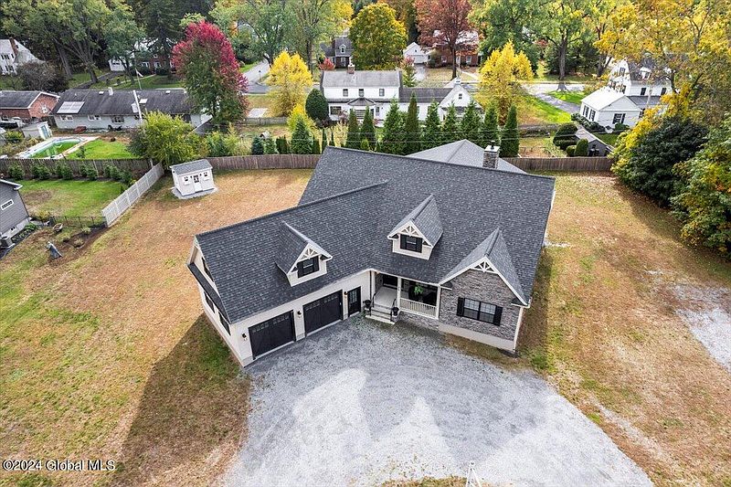 2nd image of 25 Garrison Road