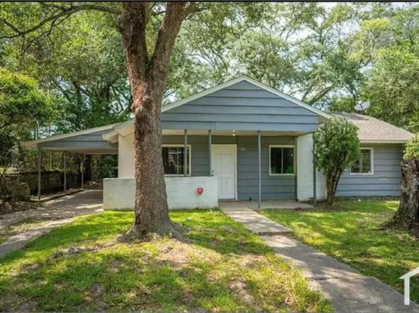 4016 Cresthaven Rd, Mobile, AL 36609