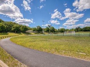 485 Hamilton St, Worcester, MA 01604