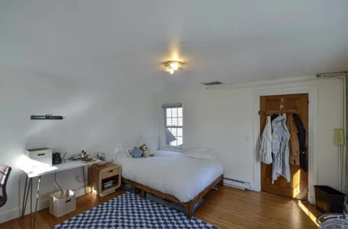 16 Arnold St — Photo 3