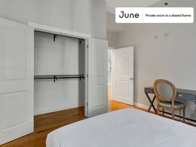48 Dudley Pl #A — Photo 2