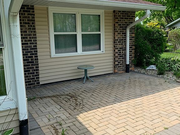 3rd image of 7420 Channahon Ct #888
