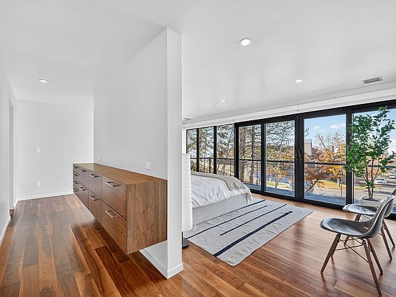 5th image of 1510 E Kristianna Cir