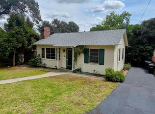 382 Mariposa Ave, Sierra Madre, CA 91024