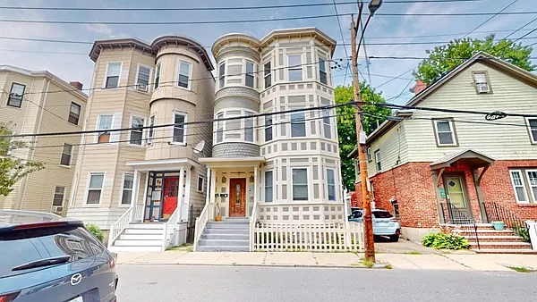 22 Boynton St #R3 — Photo 1