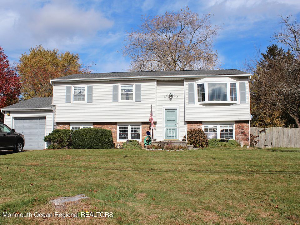 1st image of 386 Dallas Drive