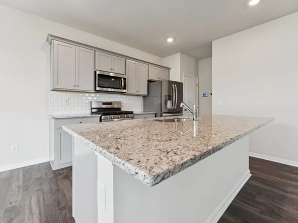 136 Meadow Ridge Way, Staunton, VA 24401