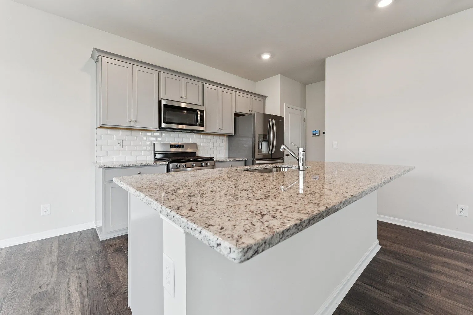 136 Meadow Ridge Way photo 1