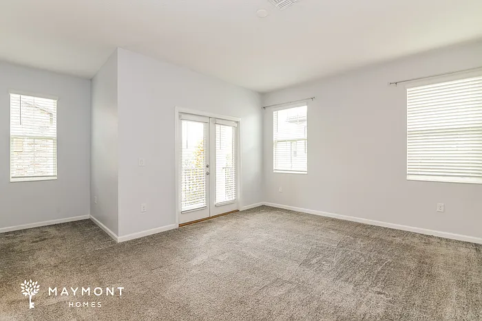 1352 Shinnecock Hills Dr — Photo 7
