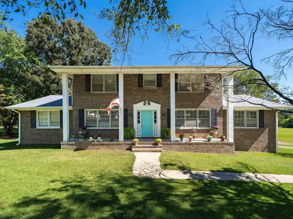 411 Collum St, Jemison, AL 35085