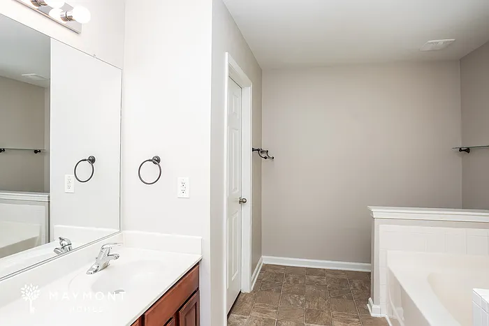 130 N Arcadian Way — Photo 10