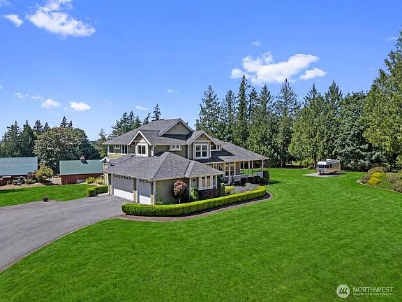 2nd image of 25421 36th Avenue NW