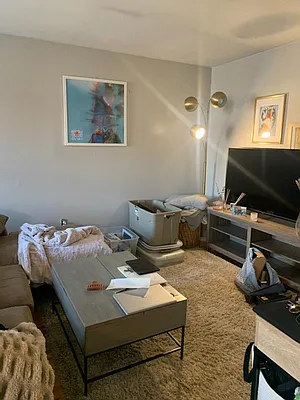 Rented by Aamen Realty | media 33