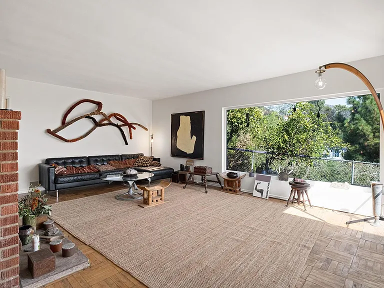 2294 Mountain Oak Dr — Photo 9