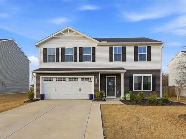 272 Day Song Ct, Lillington, NC 27546