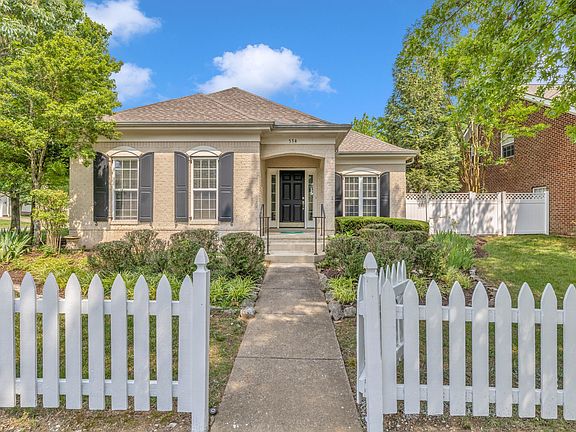 2nd image of 534 Marigold Dr