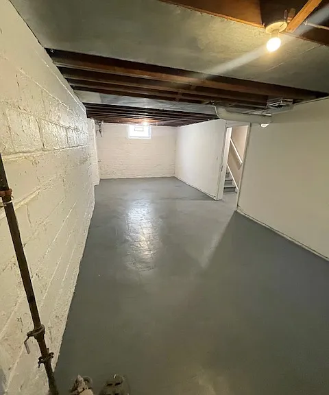 2015 Russell Ave N — Photo 12